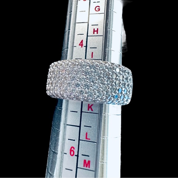 Sterling Silver and Pavè Crystal Cluster Ring, size: 4.5 - Picture 3 of 6